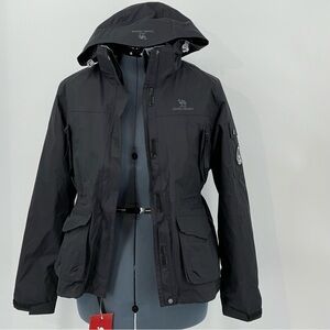 CAMEL CROWN WOMENS SIZE M Black Hooded Jacket, LINED , ELASTIC IN WAIST.